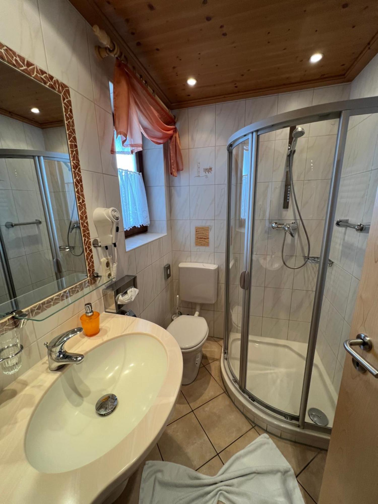 Gaestehaus-Pension Keiss Хопферау Экстерьер фото